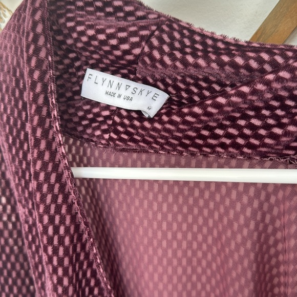 Flynn Skye Purple Tie Wrap Cardigan with Pockets - Picture 2 of 7